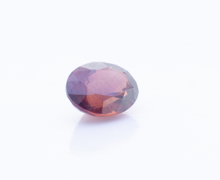 0.5ct Red Ruby VVS Oval Shape (5.2x4.2x2.7 mm) Unheated gemstone from Sri Lanka