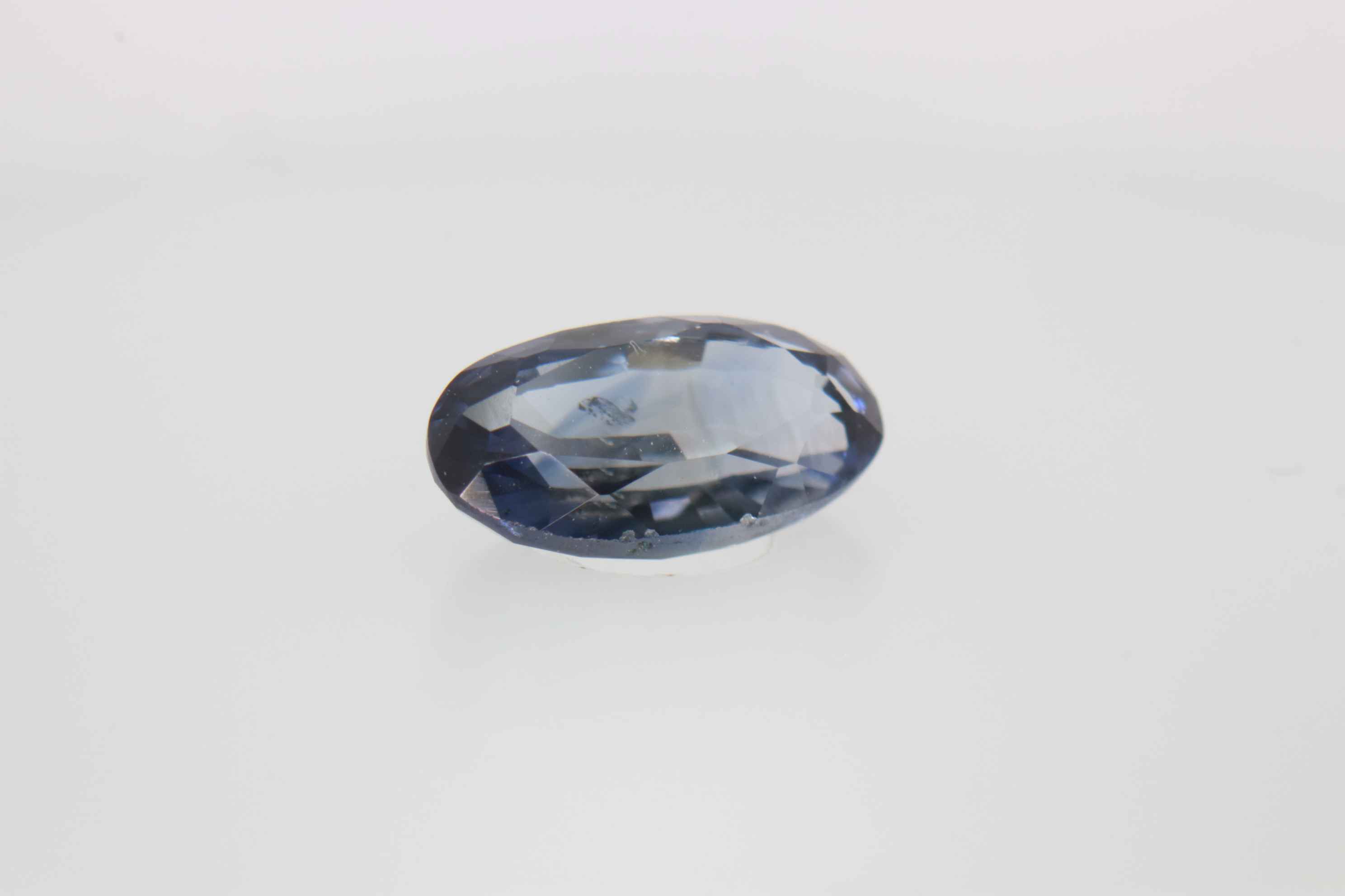 0.5ct Dodger Blue Spinel VVS1 Oval Shape (7.6x4.1x2.8 mm) Unheated gemstone from Sri Lanka