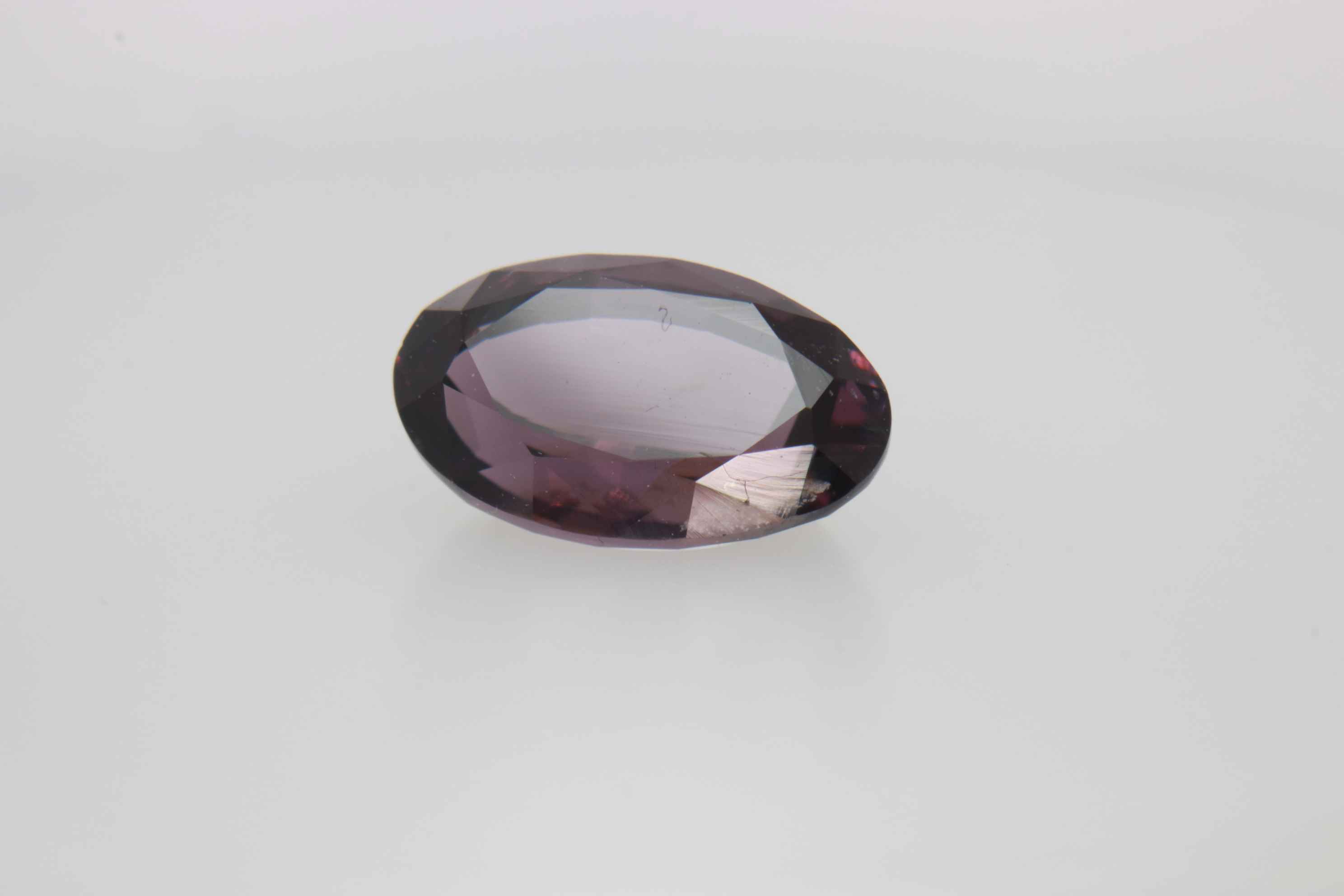 1.25ct Purple Spinel SI1 Oval Shape (7.9x5x3.8 mm) Unheated gemstone from Sri Lanka