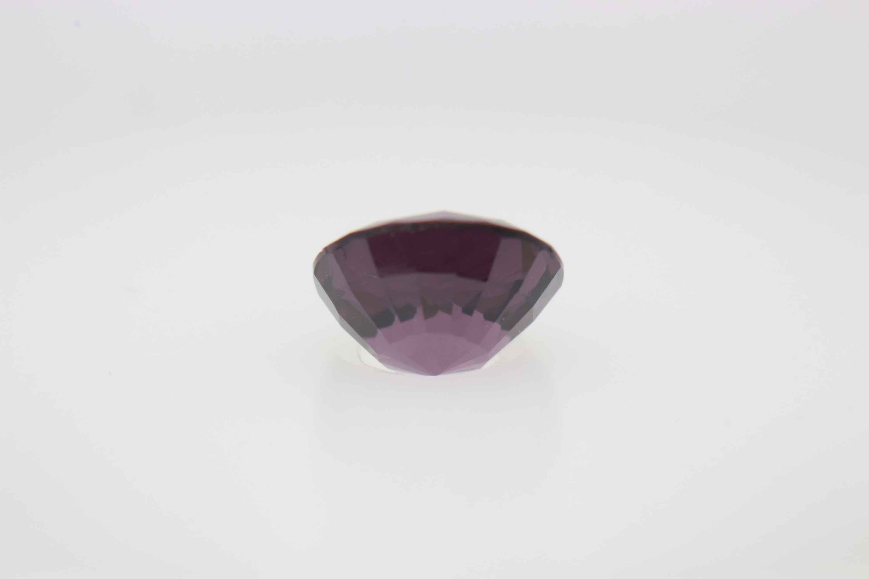 1ct Purple Spinel VVS Round Shape (5.9x3.5x0 mm) Unheated gemstone from Sri Lanka