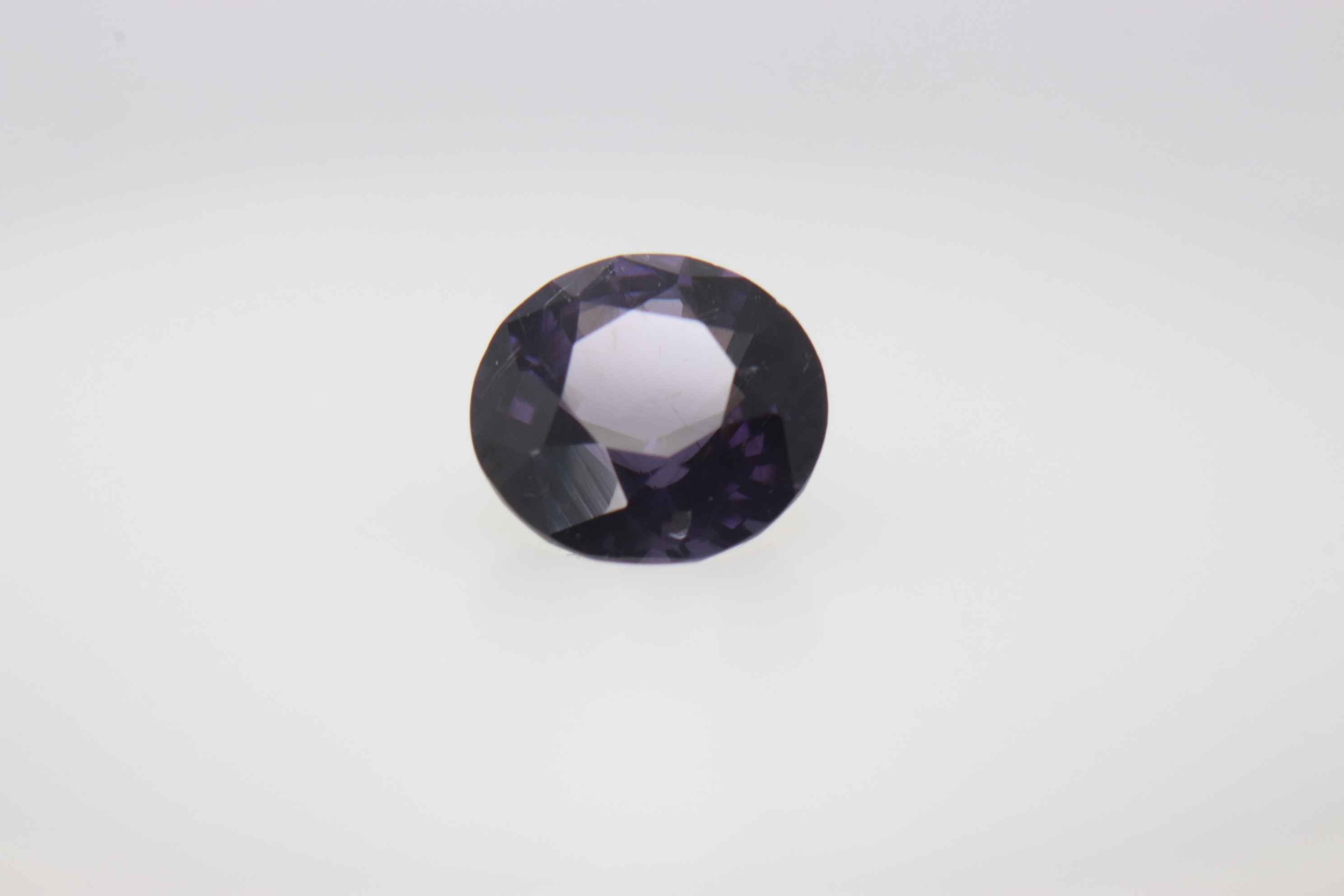 0.8ct Cobolt Spinel Vs Round Shape (0x5.7x4.1 mm) Unheated gemstone from Sri Lanka