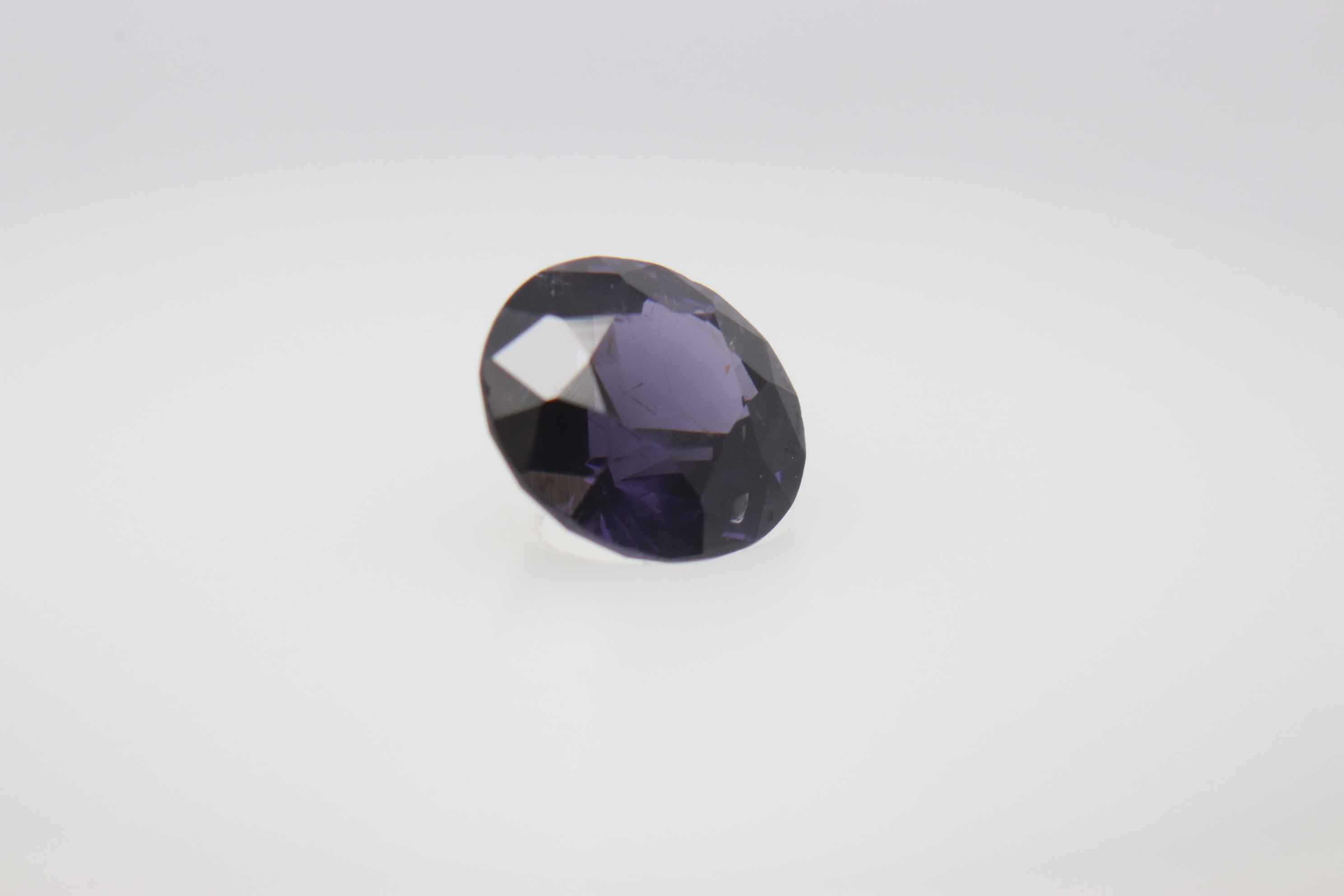 0.8ct Cobolt Spinel Vs Round Shape (0x5.7x4.1 mm) Unheated gemstone from Sri Lanka