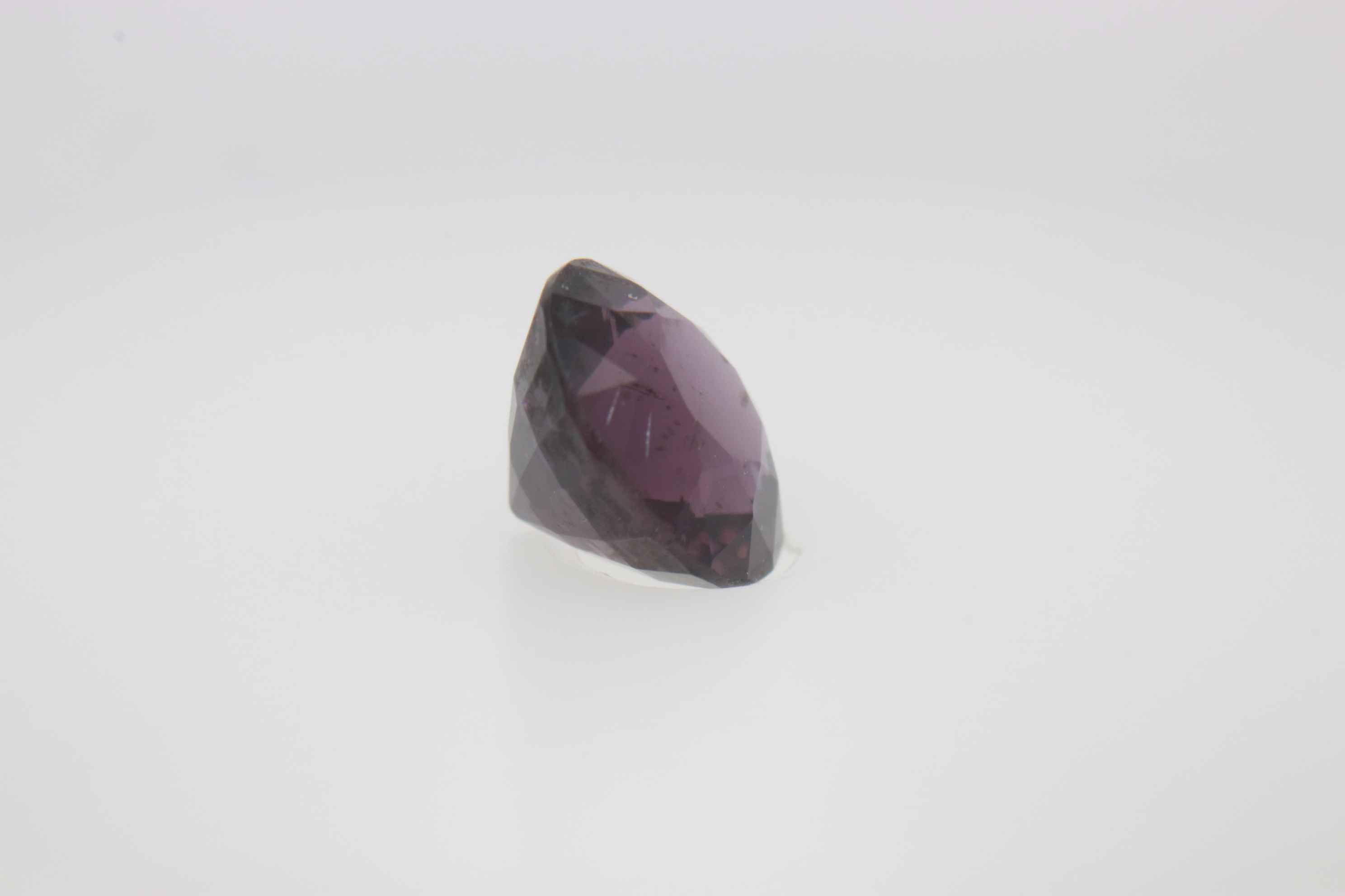 0.8ct Purple Spinel Vs Round Shape (0x5.4x3.8 mm) Unheated gemstone from Sri Lanka