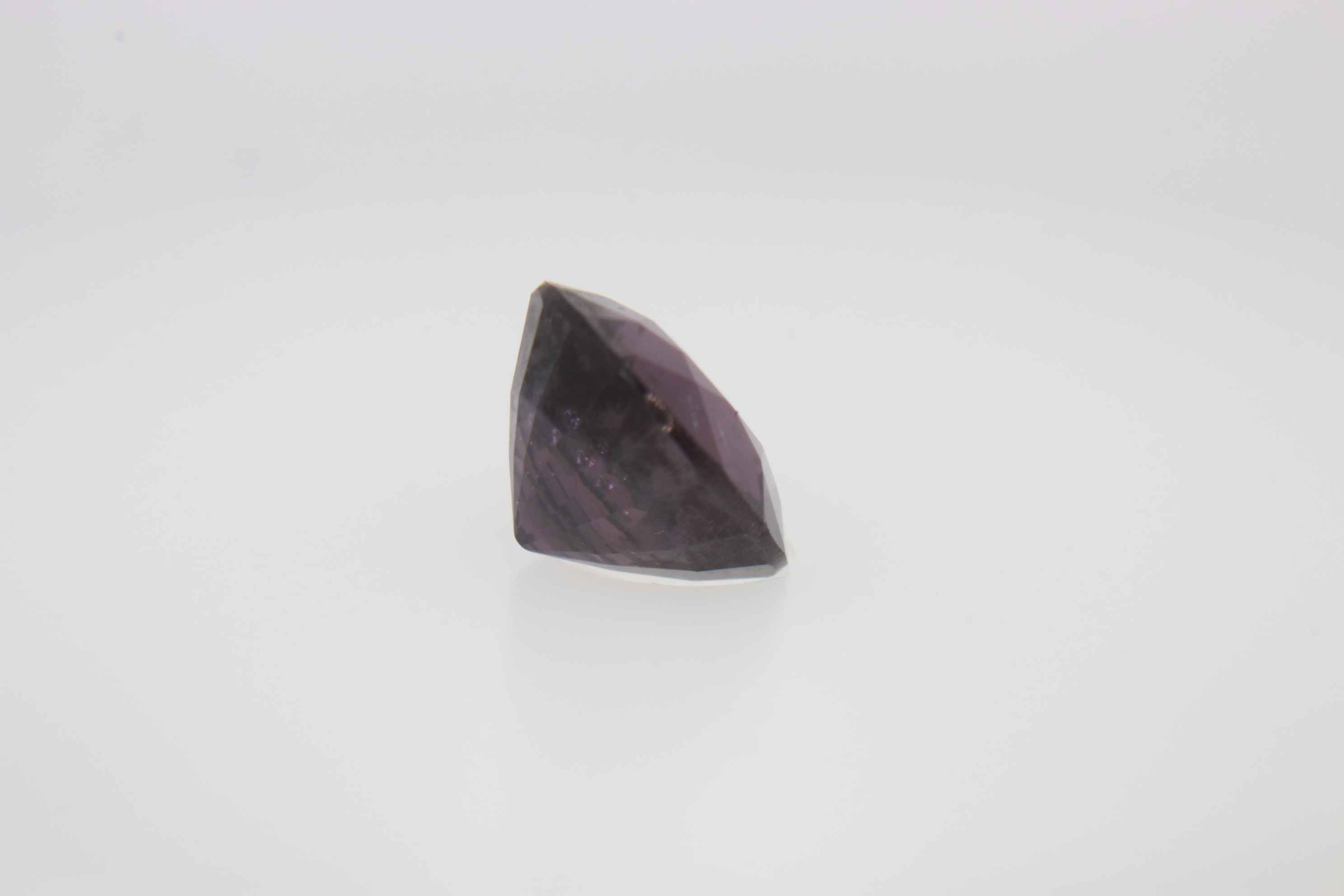 0.8ct Purple Spinel Vs Round Shape (0x5.4x3.8 mm) Unheated gemstone from Sri Lanka