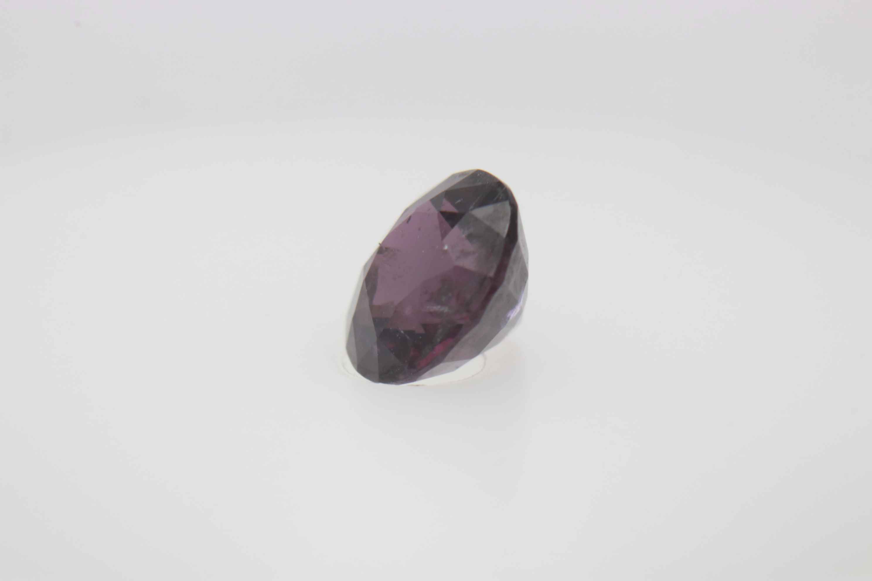 0.8ct Purple Spinel Vs Round Shape (0x5.4x3.8 mm) Unheated gemstone from Sri Lanka