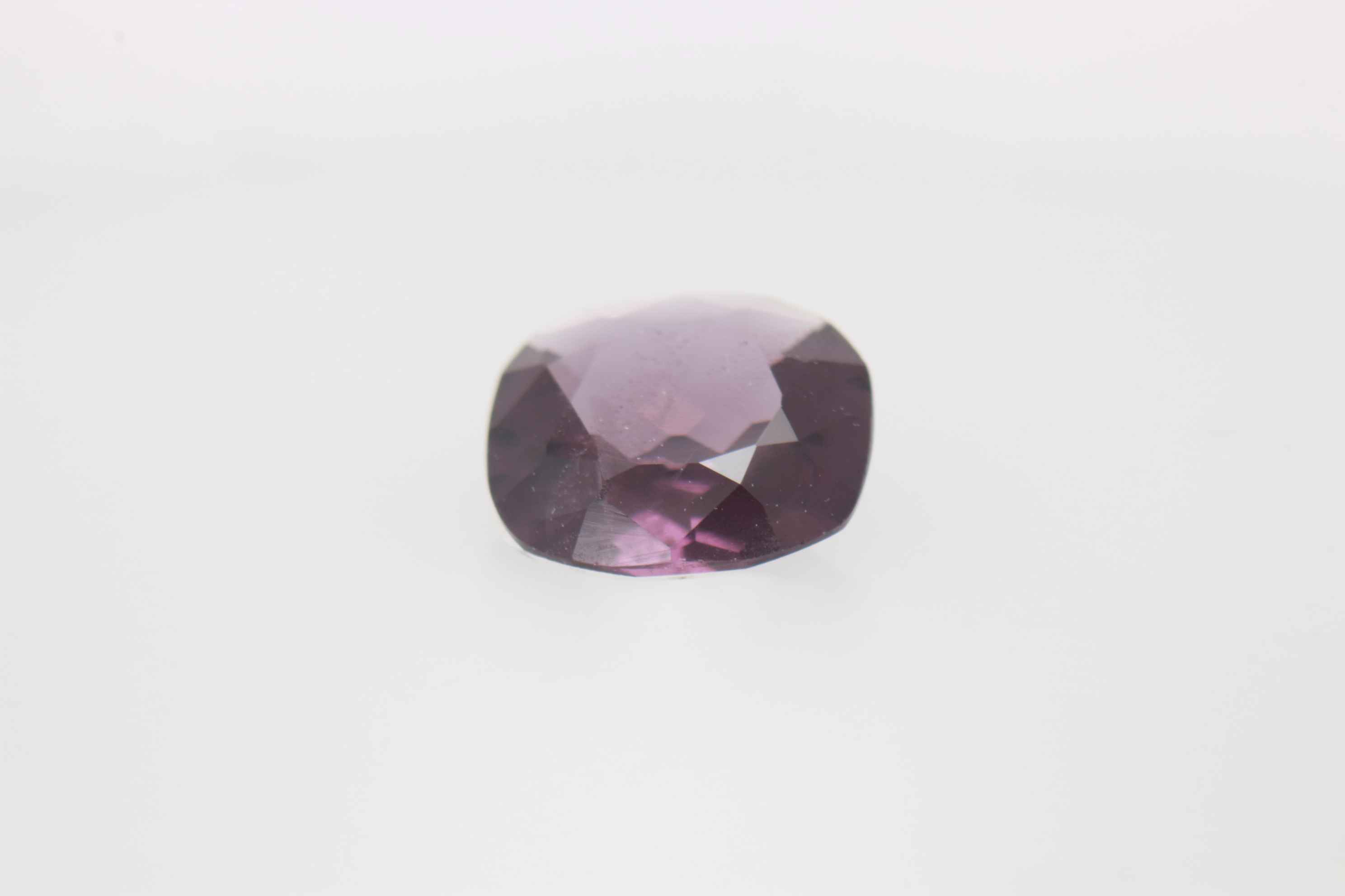 0.8ct Purple Spinel Vs1 Round Shape (0x6.1x2.4 mm) Unheated gemstone from Sri Lanka