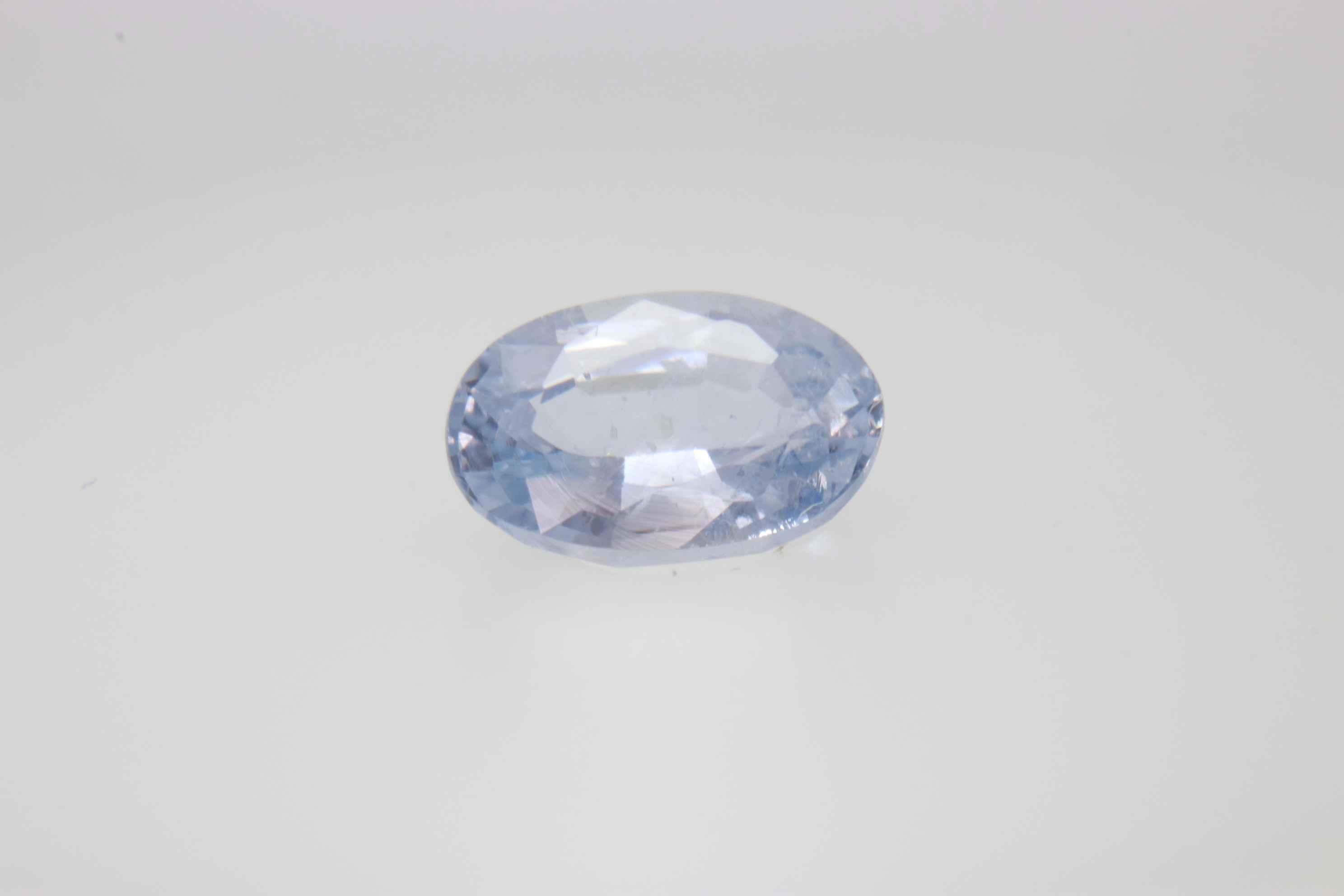 0.8ct Alice Blue Sapphire VVS Oval Shape (5.8x4.3x3 mm) Unheated gemstone from Sri Lanka