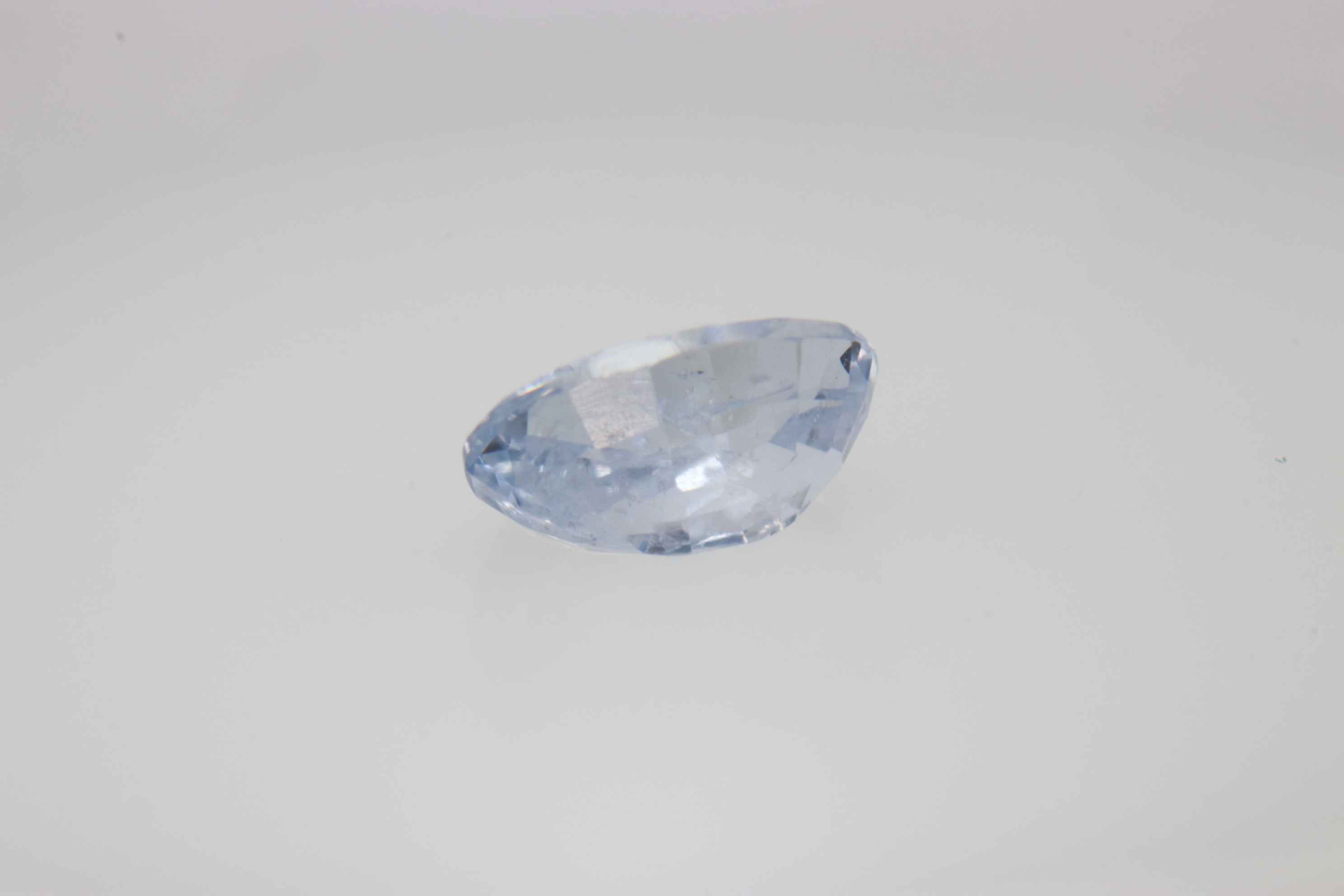 0.8ct Alice Blue Sapphire VVS Oval Shape (5.8x4.3x3 mm) Unheated gemstone from Sri Lanka