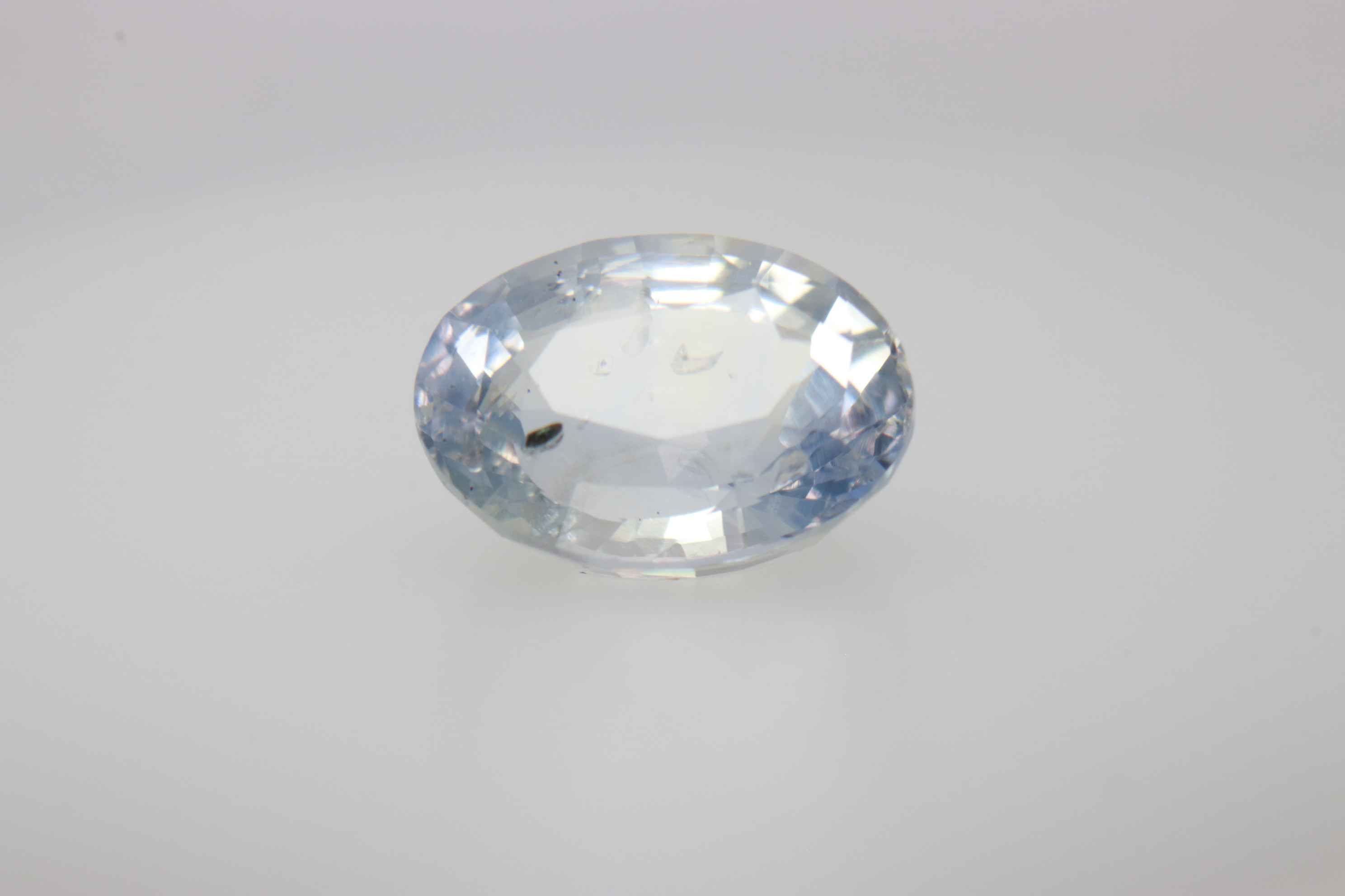 1.5ct Alice Blue Sapphire Vs1 Oval Shape (7.6x5.8x3.8 mm) Unheated gemstone from Sri Lanka