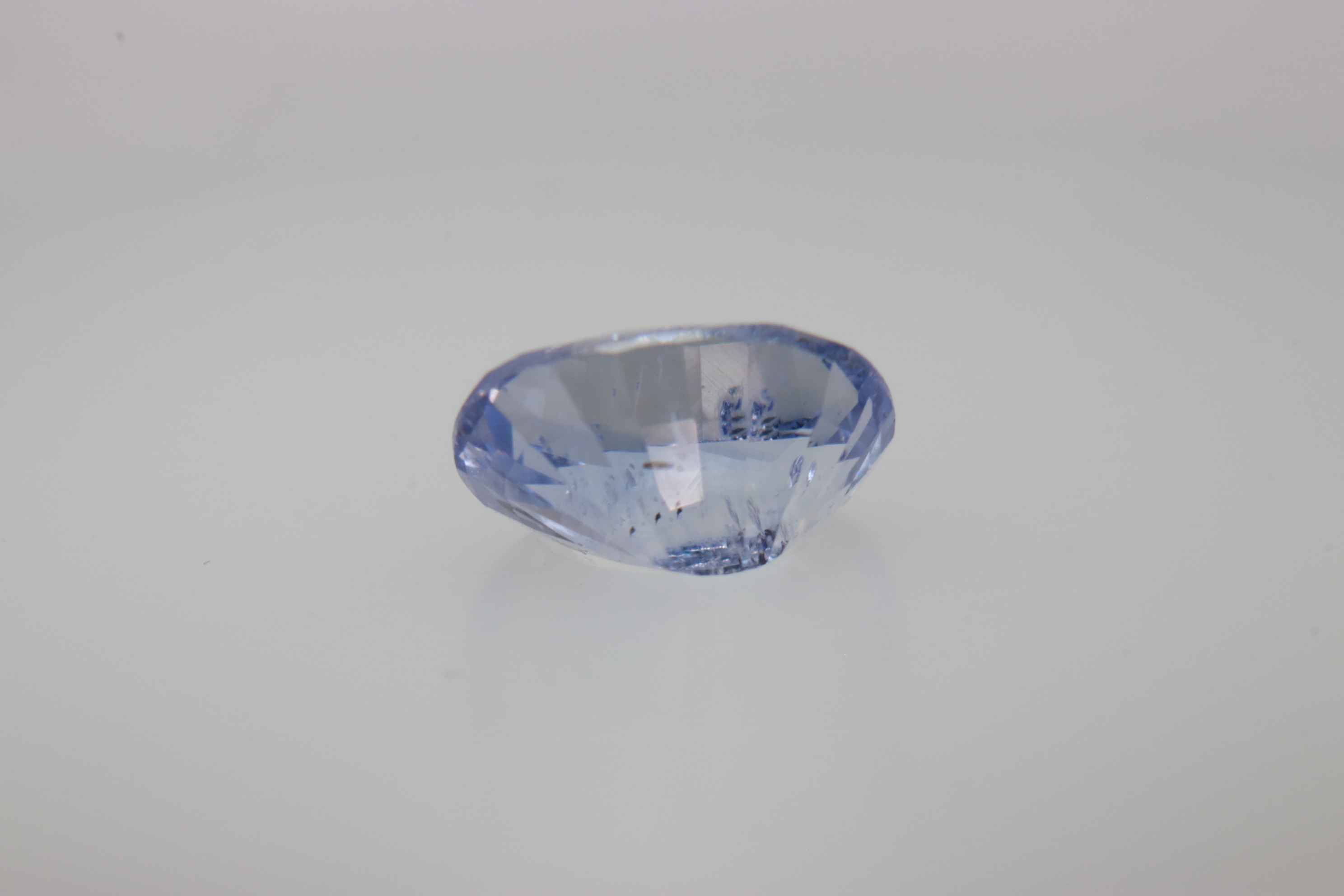 1ct Alice Blue Sapphire Vs1 Oval Shape (6.6x4.8x3.7 mm) Unheated gemstone from Sri Lanka