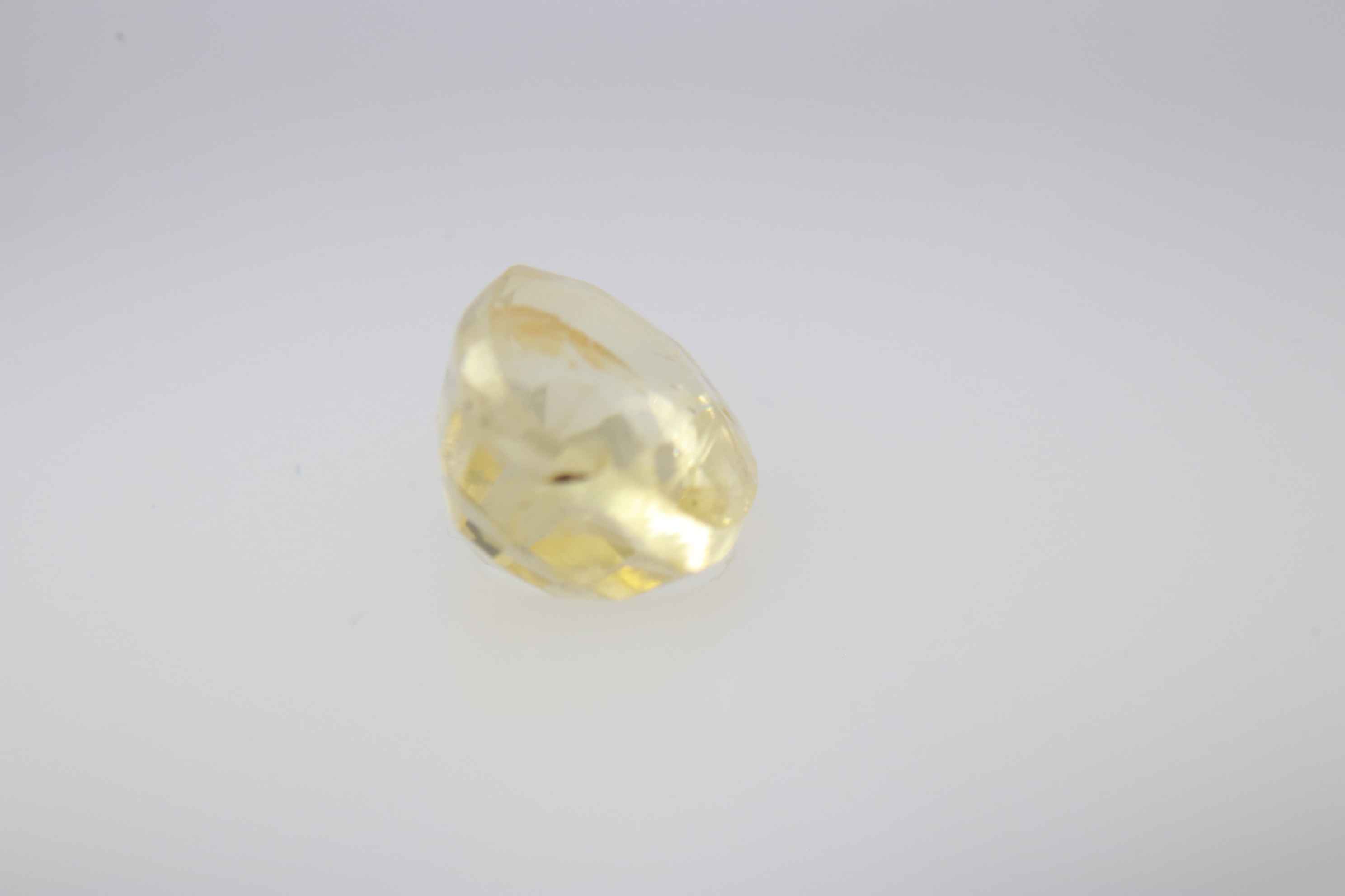 1.3ct Yellow Sapphire VVS1 Emerald Shape (6.7x5.2x3.6 mm) Unheated gemstone from Sri Lanka