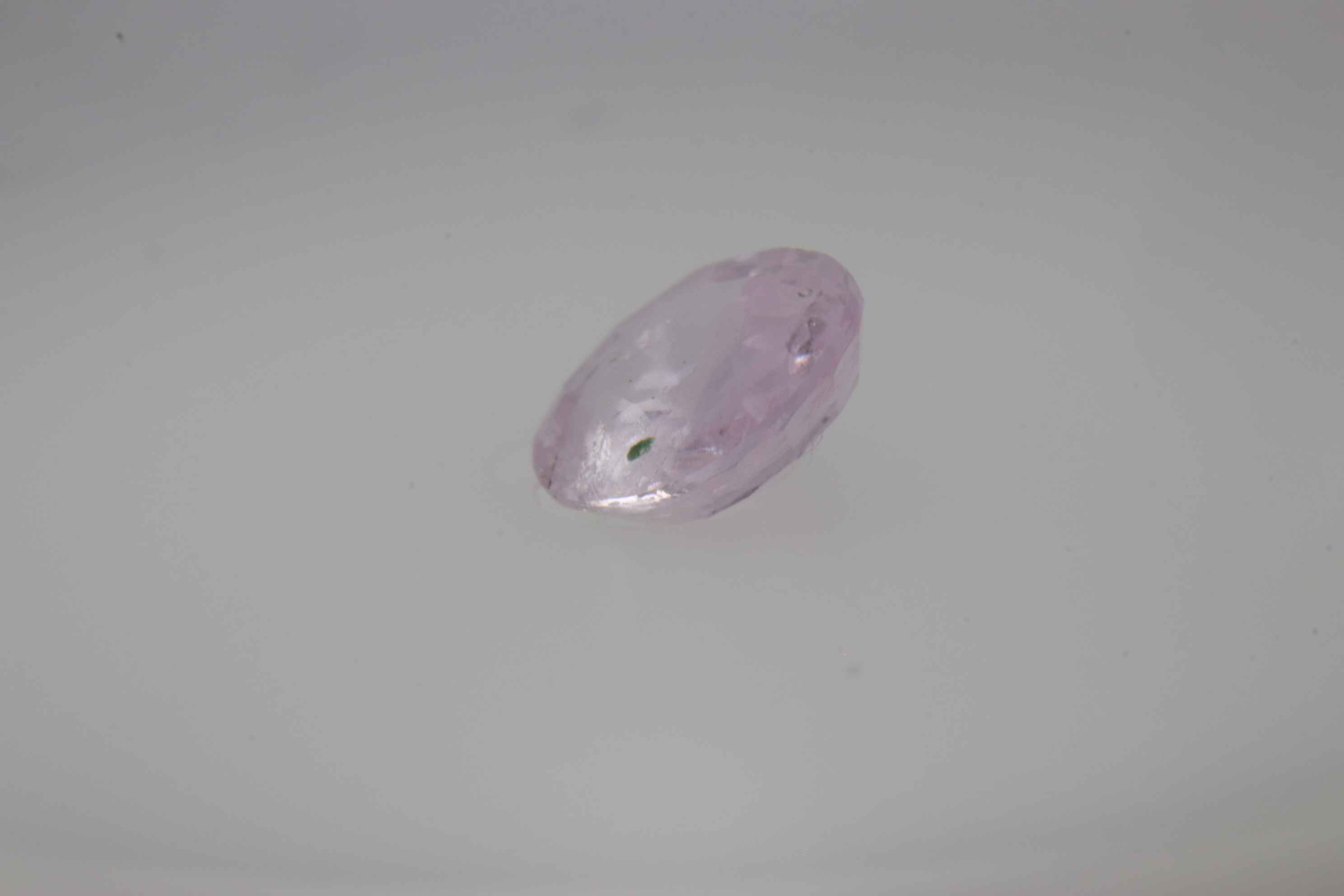 0.8ct Light Pink Sapphire Vs1 Oval Shape (6.2x5.2x2.7 mm) Unheated gemstone from Sri Lanka