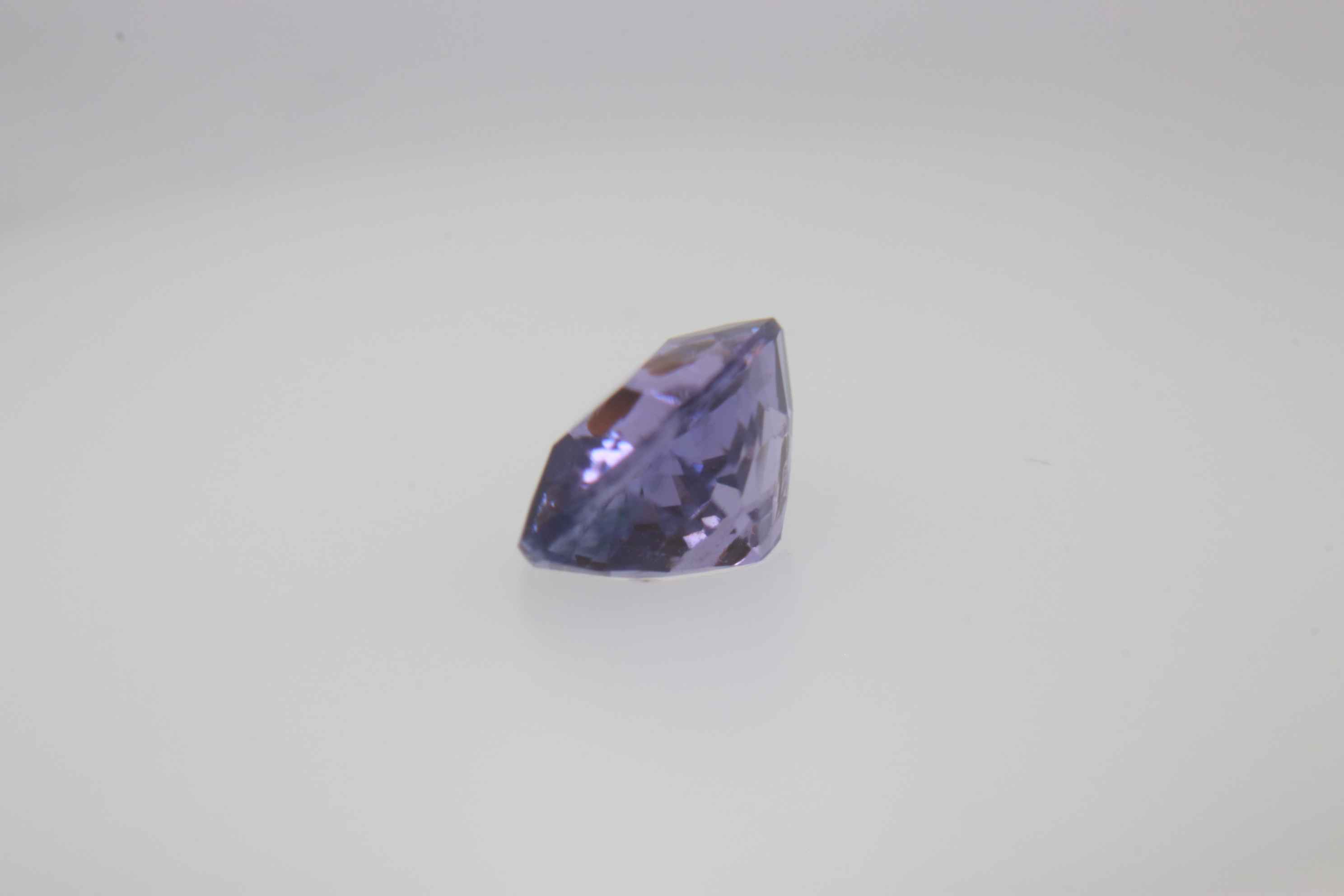 0.85ct Purple Sapphire VSI Fancy Cushion Shape (5.6x4.2x3.3 mm) Unheated gemstone from Sri Lanka