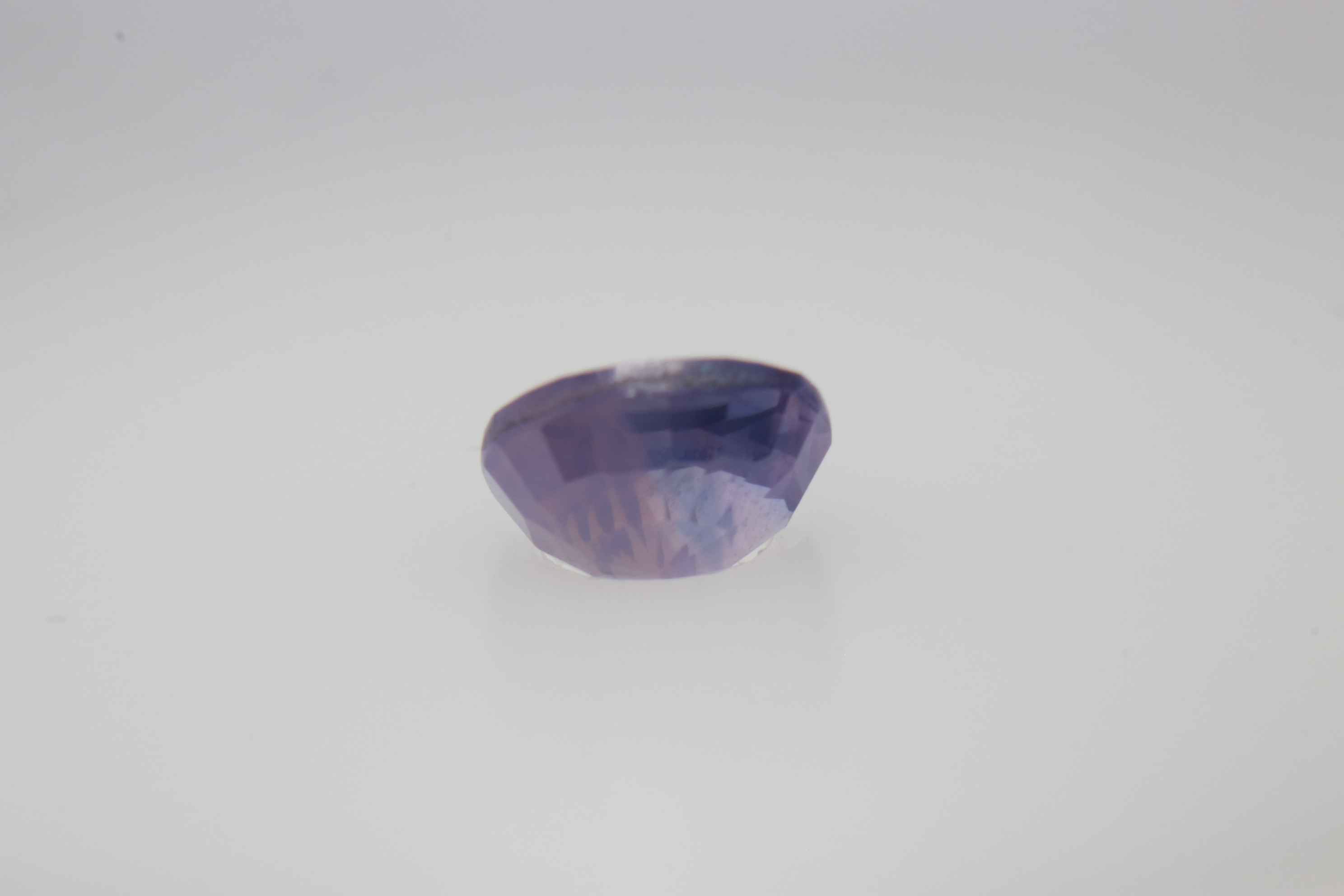 0.85ct Lavender Blush Sapphire VVS Round Shape (0x4.9x5.3 mm) Unheated gemstone from Sri Lanka