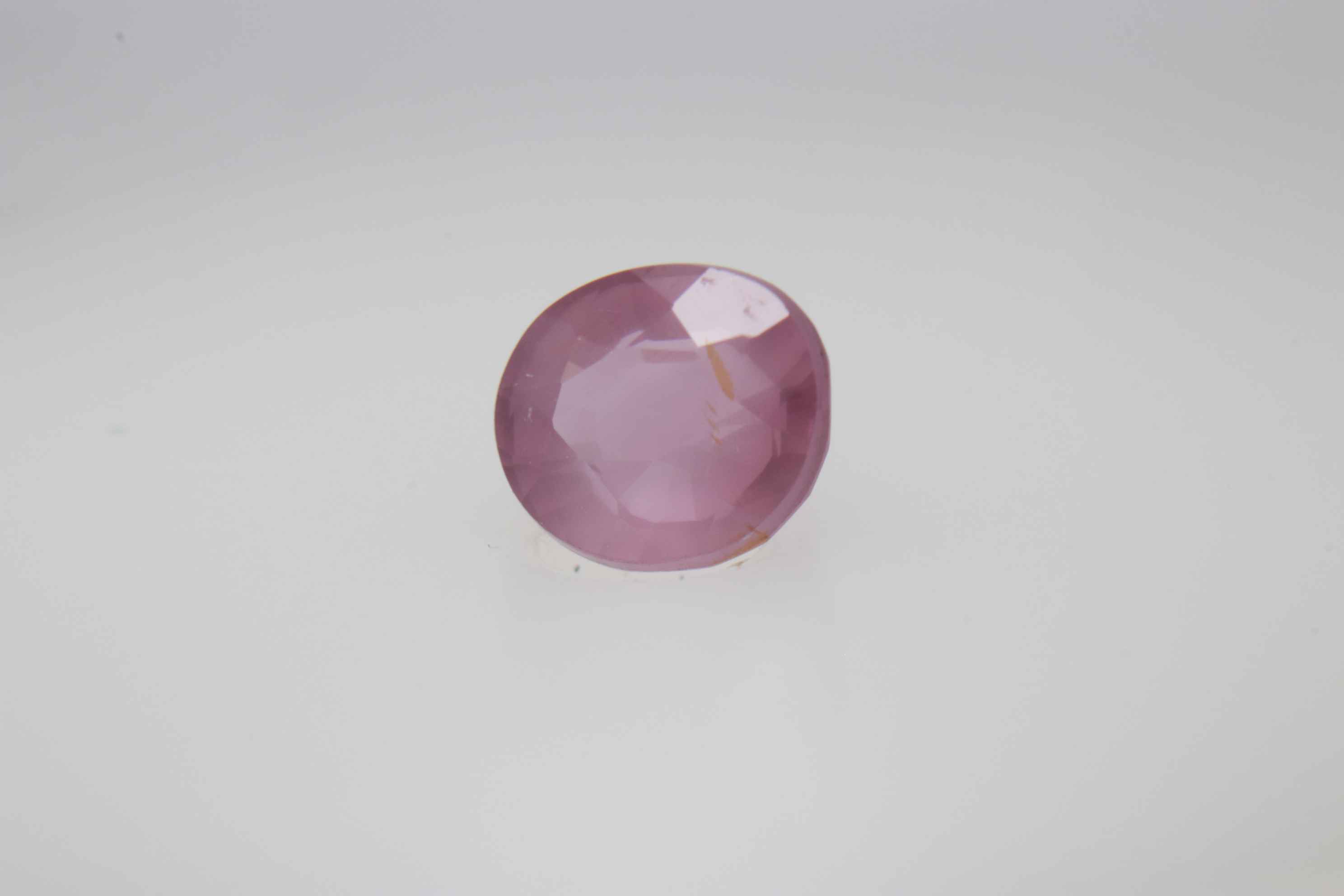 0.6ct Hot Pink Padparadscha VVS Oval Shape (5.2x4.6x3.1 mm) Unheated gemstone from Sri Lanka