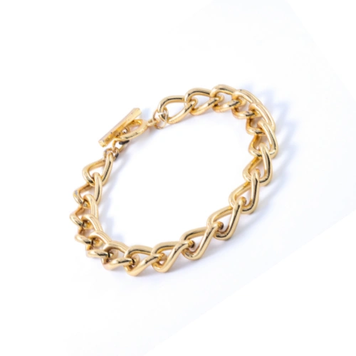 Luxurious Gold Wedding Bracelet in Modern Design