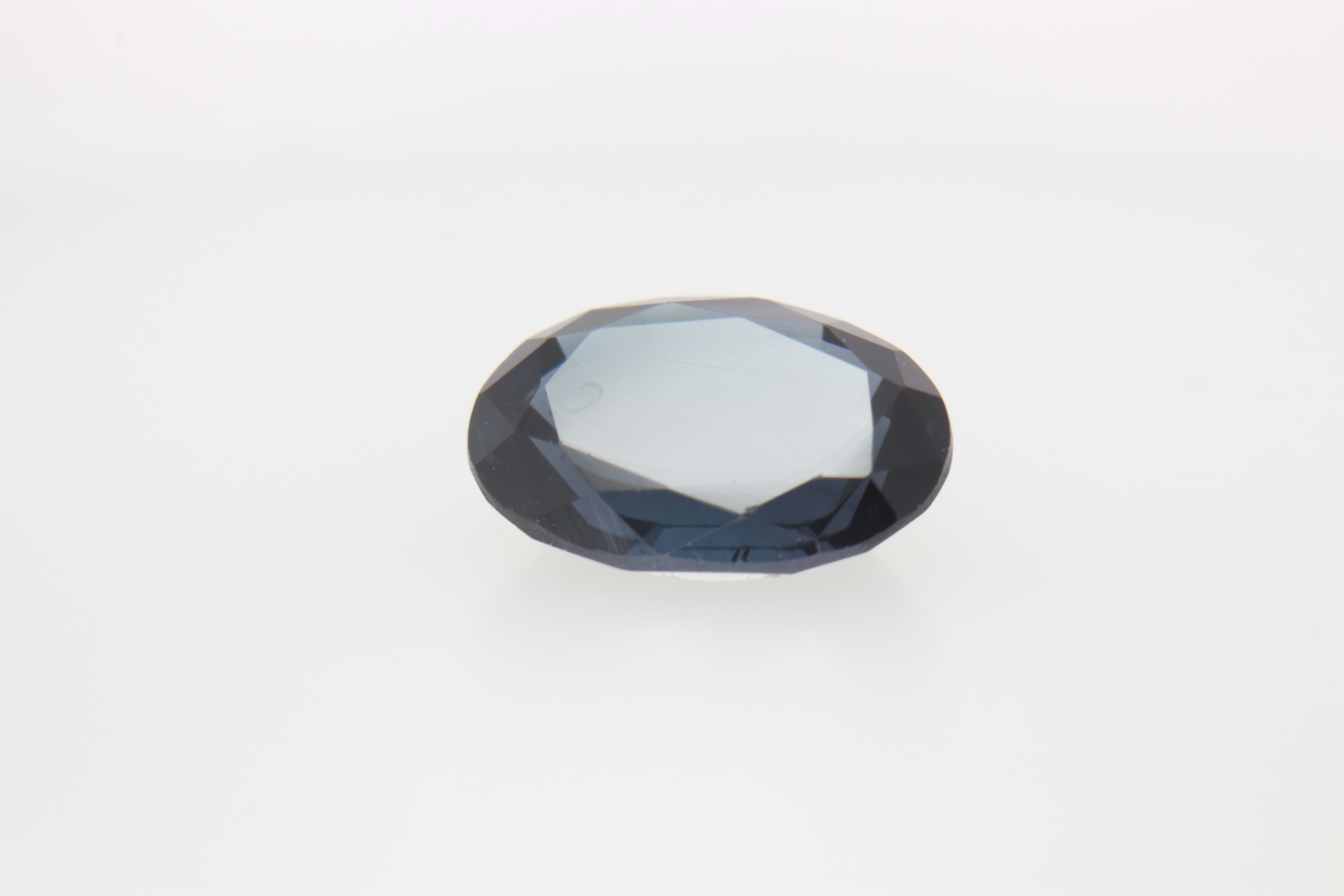 1.25ct Blue Spinel VVS Oval Shape (7.6x5.6x3.3 mm) Unheated gemstone from Sri Lanka