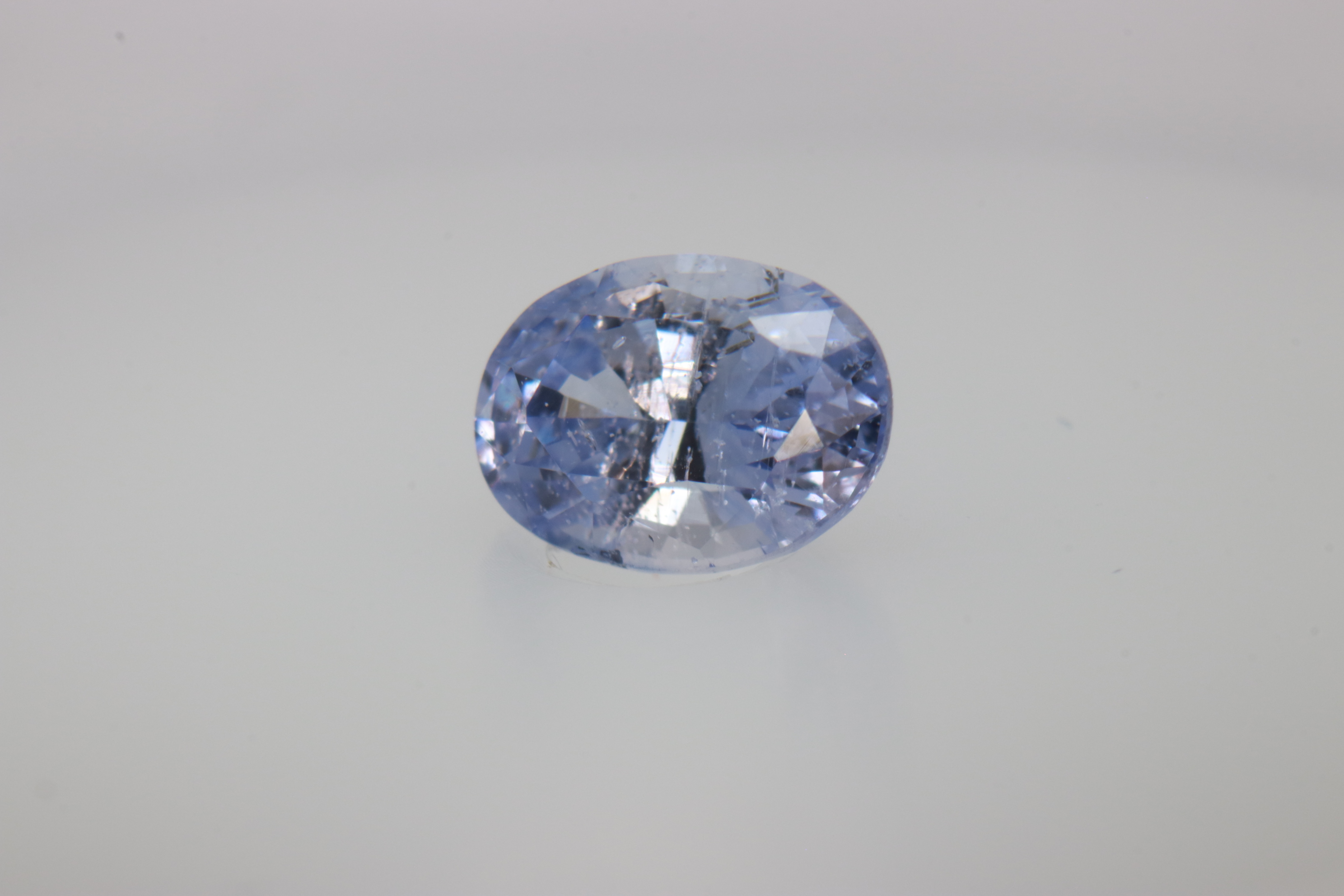 1ct Alice Blue Sapphire Vs1 Oval Shape (6.6x4.8x3.7 mm) Unheated gemstone from Sri Lanka